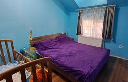 Apartament decomandat, 2 camere, 40 mp, etaj 4, zona Florilor  