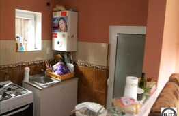 Casa individuala de vanzare, 100 mp utili cu teren de 470 mp, zona Avram Iancu!