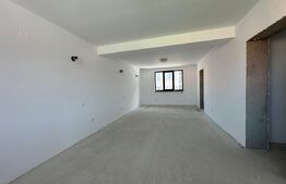 Casa familiala spatioasa de vanzare - Predeal