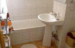 Apartament cu 3 camere, 67 mp utili, zona strazii Migdalului