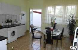 Casa cu 3 camere, 132 mp utili, teren 434 mp, front 21 ml, garaj inclus!