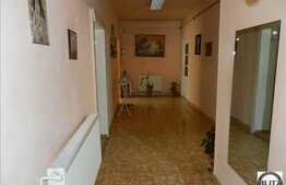 Casa cu 3 camere, 132 mp utili, teren 434 mp, front 21 ml, garaj inclus!