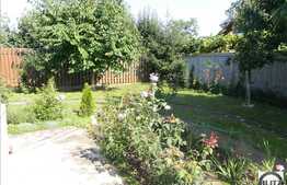 Casa cu 3 camere, 132 mp utili, teren 434 mp, front 21 ml, garaj inclus!