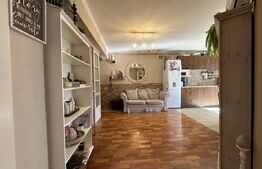 Apartament 2 camere + nișă birou, balcon, 67 mp, strada Florilor