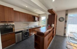 Apartament 3 camere, 107 mp, 2 parcari, garaj, zona străzii Trifoiului