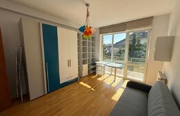 Apartament 3 camere, 107 mp, 2 parcari, garaj, zona străzii Trifoiului