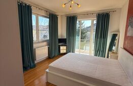 Apartament 3 camere, 107 mp, 2 parcari, garaj, zona străzii Trifoiului