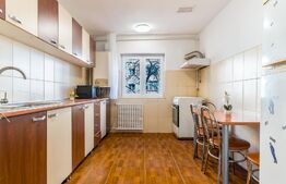 3 camere, etaj 2, 2 balcoane, decomandat, str. Slatina, COMISION 0%