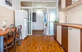 3 camere, etaj 2, 2 balcoane, decomandat, str. Slatina, COMISION 0%