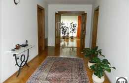 Casa D+P+E+M, 430 mp plus garaj, zona frumoasa si linistita