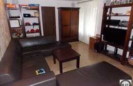 Vanzare casa moderna, 250 mp utili, cu gradina, piscina, teren 500 mp