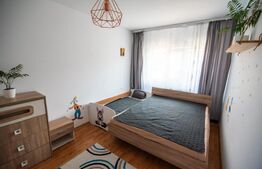 Apartament semidecomandat, 59 mp, etajul 1, balcon inchis, zona Cetatii