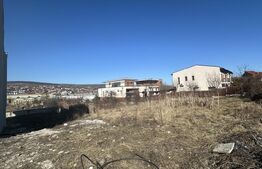 Teren Exclusivist Gruia – 310 mp cu Autorizație Construire Jumătate Duplex