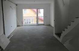 Casa finisata 4 camera, 140 mp, teren 250 mp, imobil nou, zona linistita de case