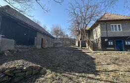 Teren cu grădină si casa bonus, oportunitate unica – Valcele, Feleacu