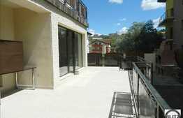 Casa de inchiriat, 390 mp, constructie noua
