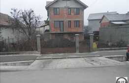 Vanzare casa individuala, 250 mp utili, 600 mp teren, zona linistita!