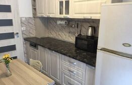 Apartament cu 3 camere - 2 bai - complet mobilat si utilat - Racadau