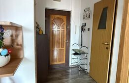Apartament 2 camere, decomandat, mobilat si utilat, loc parcare