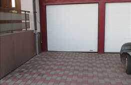 Casa 3 camere, 120 mp, teren 215 mp, balcon, terasa, garaj, zona linistita!