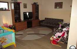 Casa de vanzare, 230 mp utili, teren de 250 mp, in centrul orasului!