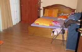 Casa de vanzare, 230 mp utili, teren de 250 mp, in centrul orasului!