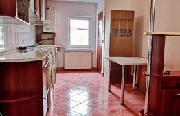 Apartament 3 camere, zona sesului