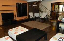 Duplex de vanzare, 160 mp, teren 350 mp,finisaje de lux, parcare!