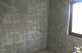 Duplex de vanzare cu 108 mp utili, locatie linistita, semifinisat! 250 mp teren!