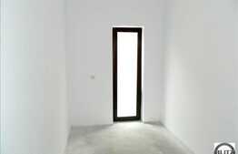 5 camere, 230 mp, teren 491 mp, semifinisata, in zona linistita de case!