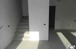Duplex de vanzare, 180 mp, teren de 350 mp, front 8 ml, zona Borhanciului!