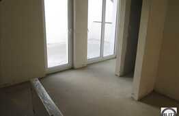 Casa insiruita 105 mp, teren de 244 mp, front 10 ml, zona excelenta! Imobil 2013