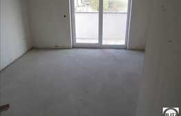 Casa insiruita 105 mp, teren de 244 mp, front 10 ml, zona excelenta! Imobil 2013