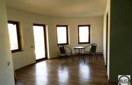 Casa de vanzare, 300 mp, teren 378 mp, zona linistita de case