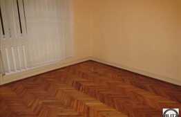 Vanzare casa 3 camere, 99 mp, teren 208 mp, posibilitate mansardare, zona de top