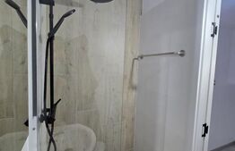 Cameră de cămin renovată complet, cu baie proprie