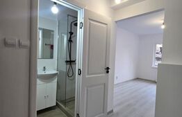 Cameră de cămin renovată complet, cu baie proprie