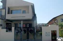 Duplex 5 camere, 290 mp si 100 mp gradina, zona Campului