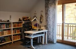 Vilă D+P+M cu teren generos de 1000mp și vedere panoramică !