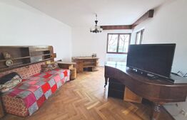 Vilă cu priveliște spre Tâmpa, în zonă liniștită din Brașov