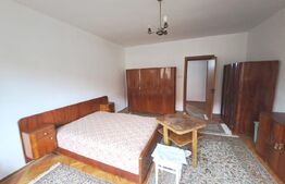 Vilă cu priveliște spre Tâmpa, în zonă liniștită din Brașov