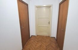 Vilă cu priveliște spre Tâmpa, în zonă liniștită din Brașov
