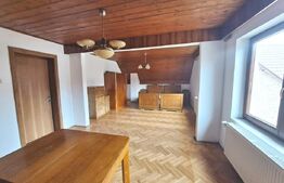 Vilă cu priveliște spre Tâmpa, în zonă liniștită din Brașov