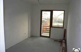 Triplex de vanzare cu 120 mp utili, semifinisat! Acces facil spre Polus!