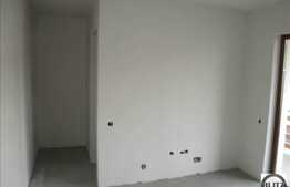 Triplex de vanzare cu 120 mp utili, semifinisat! Acces facil spre Polus!