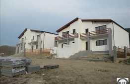 De vanzare duplex semifinisat in zona cu verdeata, 150 mp utili, 350 mp teren!