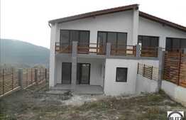 De vanzare duplex semifinisat in zona cu verdeata, 150 mp utili, 350 mp teren!