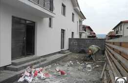Casa cuplata tip duplex in zona linistita cu 120 mp utili!