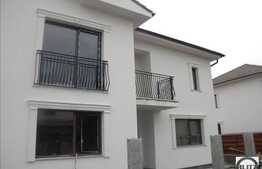 Casa cuplata tip duplex in zona linistita cu 120 mp utili!