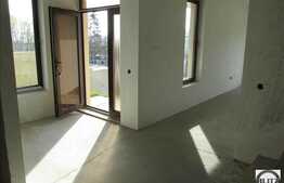 Casa semifinisata de vanzare, 135,50 mp, teren 240 mp, zona linistita!